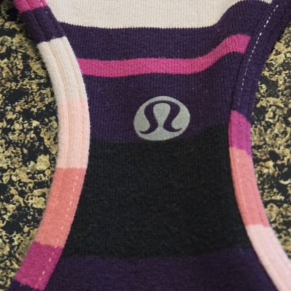 RARE Lululemon Cool Racerback Tank Striped Rib Paris Pink (2012 Release) size XS - Picture 6 of 9